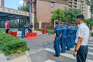 全市场：曼加拉将与努诺探讨未来，尤文和那不勒斯想租借他